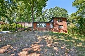 2953 Collier Dr NW, Atlanta, GA 30318