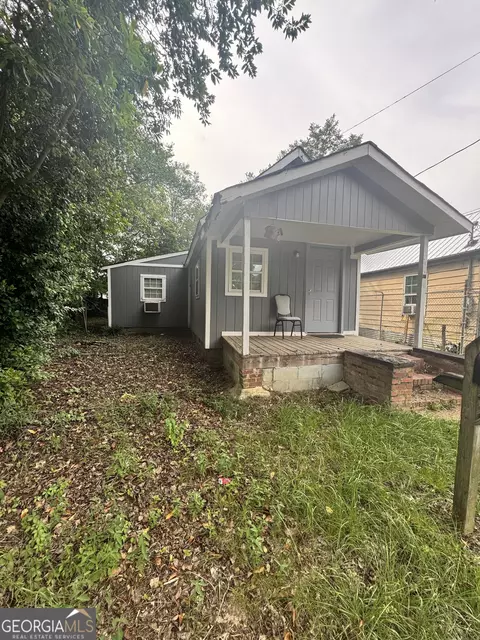 1012 Pine St, Fort Valley, GA 31030