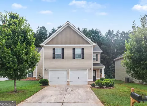 186 Brasch Park Dr, Grantville, GA 30220