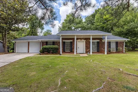 2053 Wellborn Rd, Lithonia, GA 30058