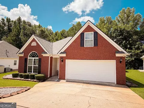 37 Claiborne Trl, Newnan, GA 30263