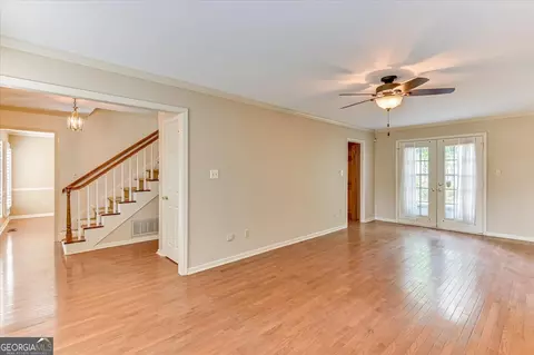 Living - 2957 Foxhall Cir, Augusta, GA 30907 photo 1 of 4
