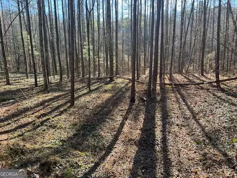 3 Old Miller Rock Rd, Ellijay, GA 30540