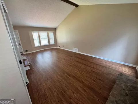 Living - 3187 Montheath Pass, Duluth, GA 30096 photo 7 of 7