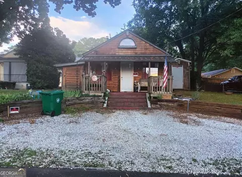 853 Tanner Dr, Scottdale, GA 30079