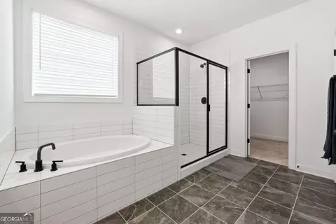 Bath - 4244 Calder St, Duluth, GA 30097 photo 2 of 4
