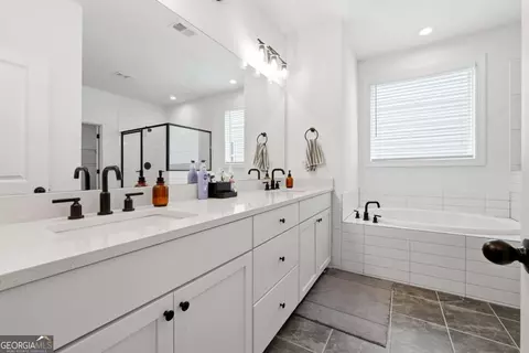 Bath - 4244 Calder St, Duluth, GA 30097 photo 1 of 4