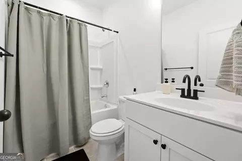 Bath - 4244 Calder St, Duluth, GA 30097 photo 4 of 4