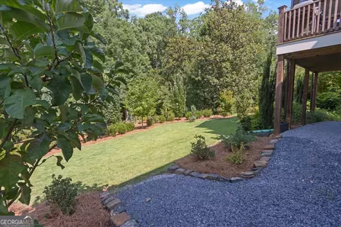 Exterior - 740 Markhams Dr, Madison, GA 30650 photo 5 of 10