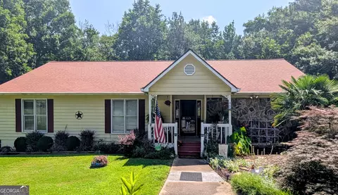 453 Turnberry Dr, Hiram, GA 30141