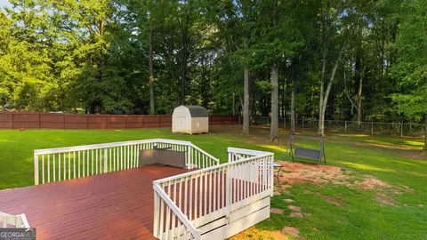 Exterior - 304 Gresham Rd, Zebulon, GA 30295 photo 17 of 17