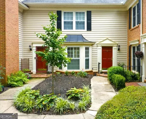 44 Mount Vernon Cir, Sandy Springs, GA 30338