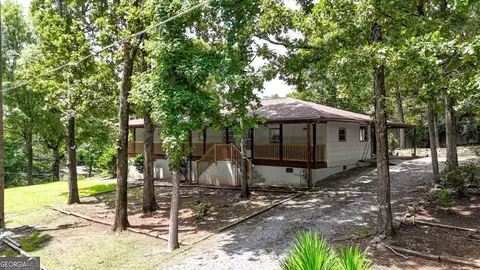 166 Lynch St SE, Acworth, GA 30101
