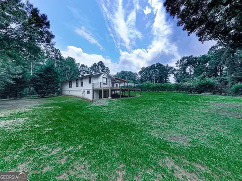 Exterior - 1310 Dillon Rd, Austell, GA 30168 photo 4 of 17