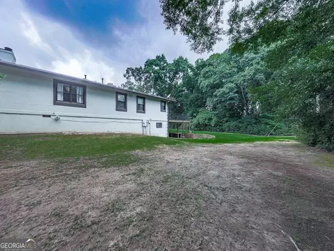 Exterior - 1310 Dillon Rd, Austell, GA 30168 photo 8 of 17