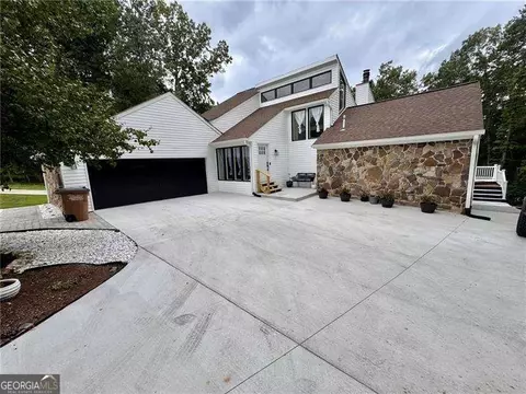 4205 Loftwood Dr, Cohutta, GA 30710