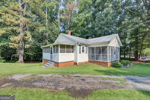 Exterior - 72 Greers Dairy Rd, Covington, GA 30014 photo 9 of 11