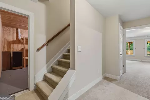 Entry Way - 5605 Viewpoint Ct, Suwanee, GA 30024 photo 4 of 4