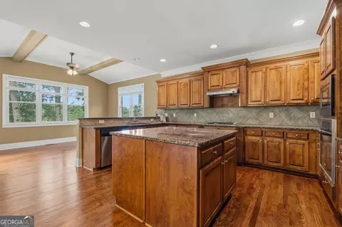 Kitchen - 5605 Viewpoint Ct, Suwanee, GA 30024 photo 1 of 2