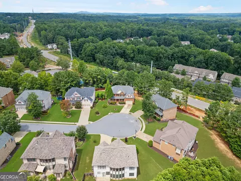 View/Area - 5605 Viewpoint Ct, Suwanee, GA 30024 photo 3 of 3