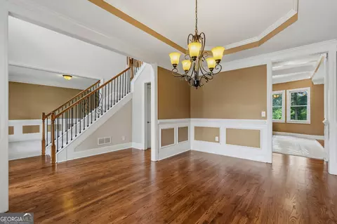 Living - 5605 Viewpoint Ct, Suwanee, GA 30024 photo 1 of 12