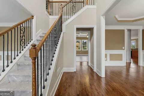 Entry Way - 5605 Viewpoint Ct, Suwanee, GA 30024 photo 1 of 4