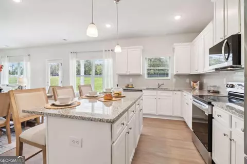Kitchen - 11878 Rizvan Pl, Covington, GA 30014 photo 2 of 2