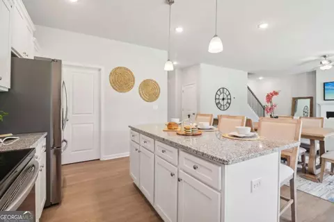 Entry Way - 11878 Rizvan Pl, Covington, GA 30014 photo 5 of 14