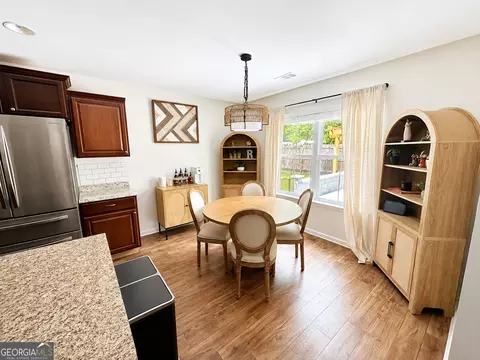 Dining - 305 White Willow Ct, Springfield, GA 31329 photo 1 of 1