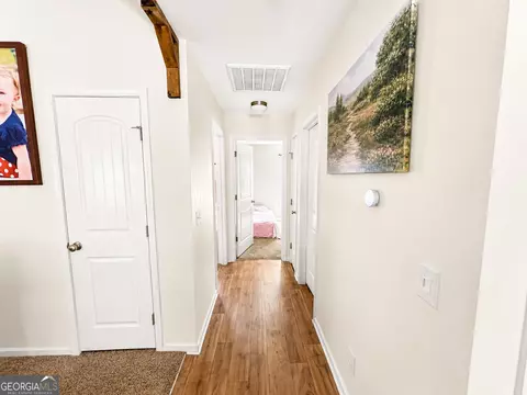 Entry Way - 305 White Willow Ct, Springfield, GA 31329 photo 3 of 3