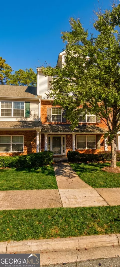 6386 Olmadison Pl, Atlanta, GA 30349