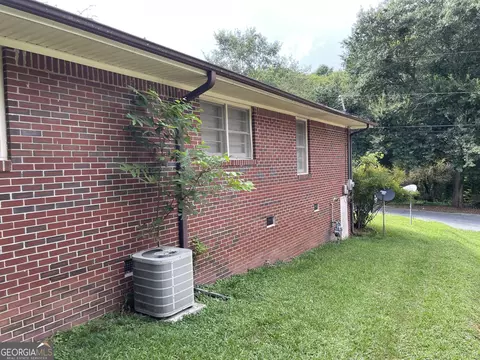 102 Watkins St, Toccoa, GA 30577 photo 5