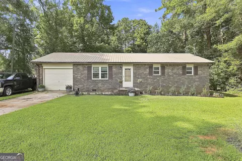 168 Glover Cir, Newnan, GA 30263