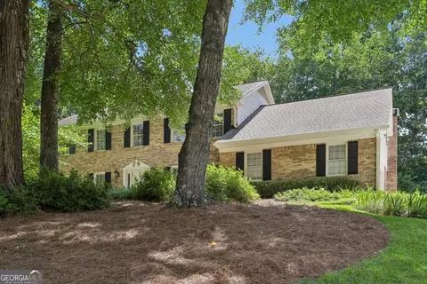 5271 Wyntercreek Way, Dunwoody, GA 30338