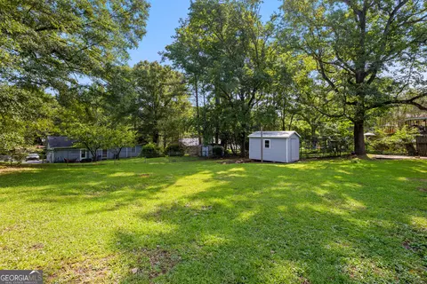 Exterior - 210 Hearthstone Dr, Lagrange, GA 30241 photo 3 of 3