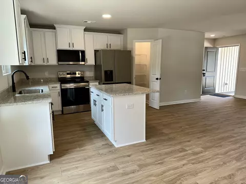 Kitchen - 239 Stancil Dr, Toccoa, GA 30577 photo 3 of 4