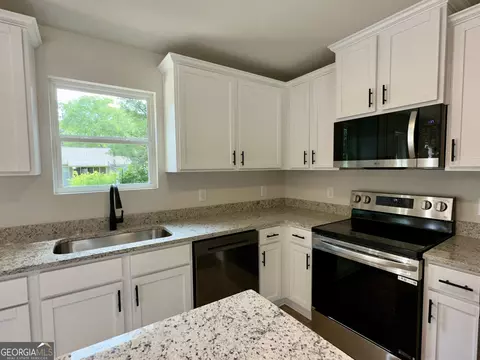 Kitchen - 239 Stancil Dr, Toccoa, GA 30577 photo 4 of 4