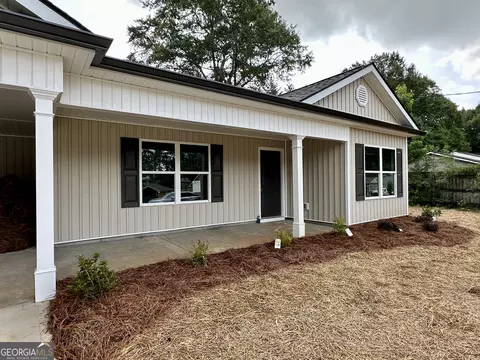 Exterior - 239 Stancil Dr, Toccoa, GA 30577 photo 1 of 2