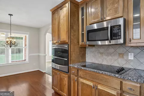 Kitchen - 218 Prominent Loop, Mcdonough, GA 30253 photo 3 of 4