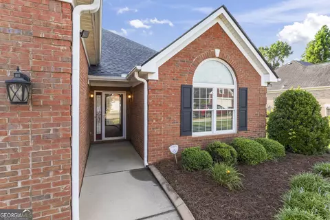 Exterior - 218 Prominent Loop, Mcdonough, GA 30253 photo 2 of 5