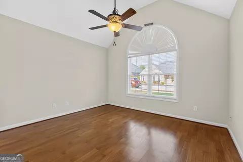 Living - 218 Prominent Loop, Mcdonough, GA 30253 photo 4 of 4