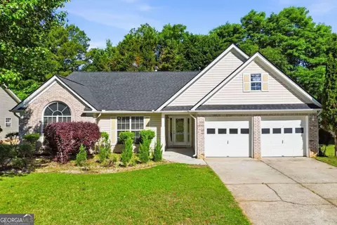 540 Sterling Hill Dr, Lawrenceville, GA 30046