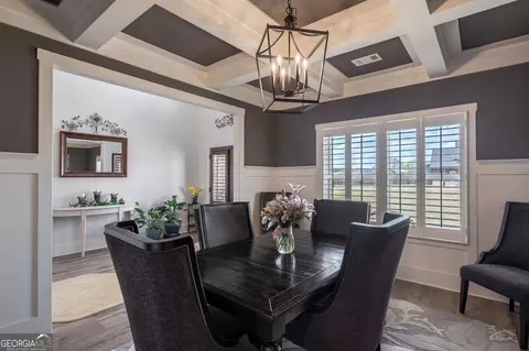 Dining - 2100 Stonegate Way, Monroe, GA 30656 photo 2 of 4