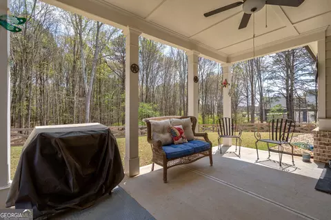 Exterior - 2100 Stonegate Way, Monroe, GA 30656 photo 4 of 14