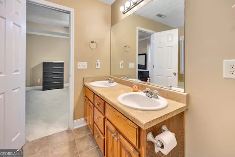 Bath - 200 Cedar Rd, Covington, GA 30016 photo 1 of 3