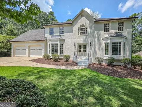 588 Lees Trce SW, Marietta, GA 30064