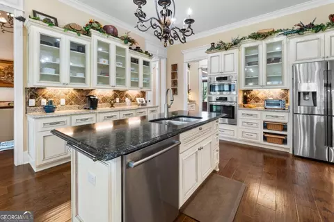 Kitchen - 3 Cobham, Pooler, GA 31322 photo 5 of 5