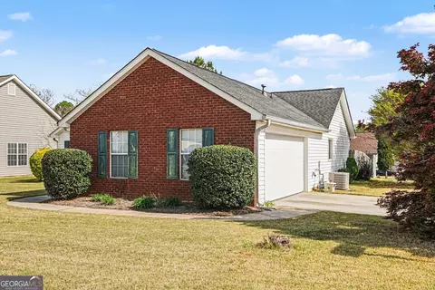 Exterior - 2305 Sugarleaf Trl, Hampton, GA 30228 photo 2 of 4
