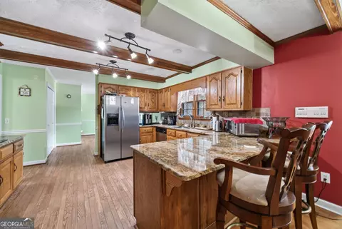 Kitchen - 186 Kingston Rd, Colbert, GA 30628 photo 1 of 6