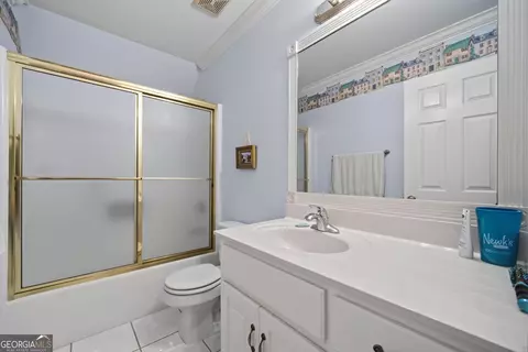 Bath - 186 Kingston Rd, Colbert, GA 30628 photo 7 of 10